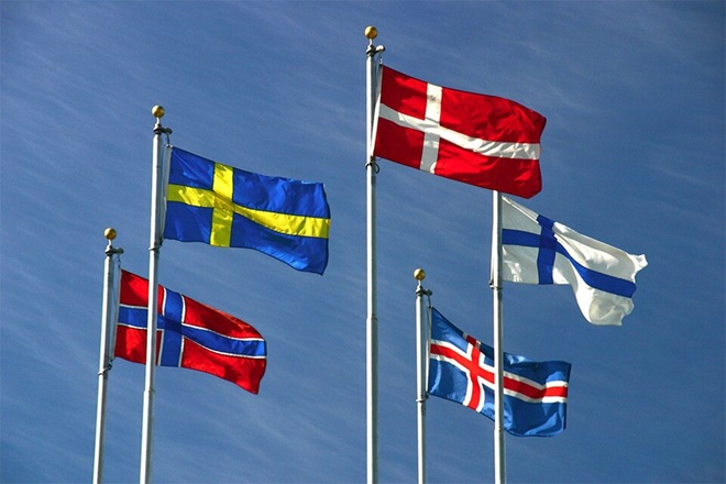 Bilde av fem flagg for de nordiske landene